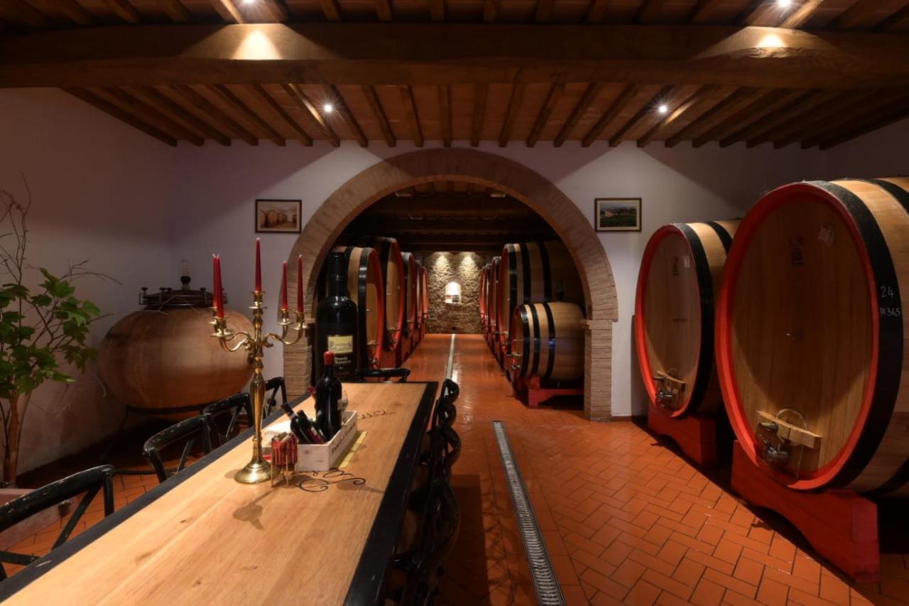 Wine Estate Rooms Paradiso Di Cacuci Montalcino Exterior photo